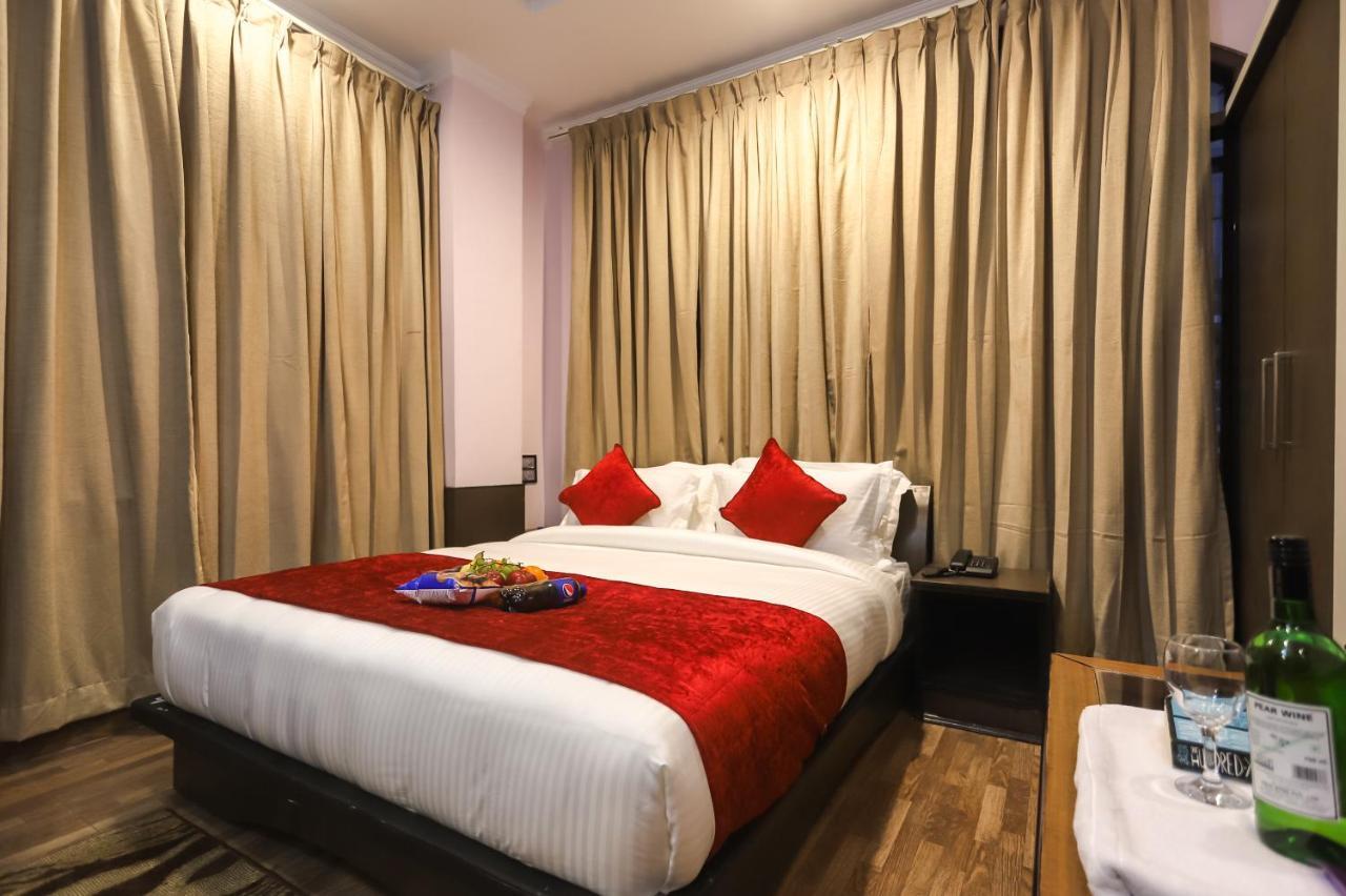 Hotel Holiday Hill, Near Mall Road, Mcleodganj# Parking#Restaurant Dharamshala Exterior foto